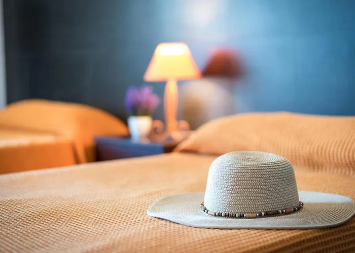 926 Fabulous View Of Lasamericas, Seafront Studio!