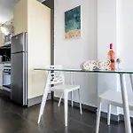 926 Fabulous View Of Lasamericas, Seafront Studio!