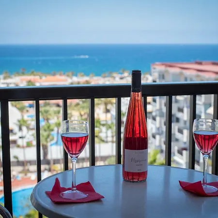 Apartment 926 Fabulous Sea View Of Americas, Fro3nt Studio! *