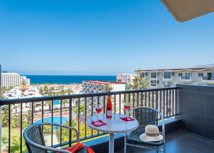 Apartman 926 Fabulous View Of Lasamericas, Seafront Studio! Playa de las Américas